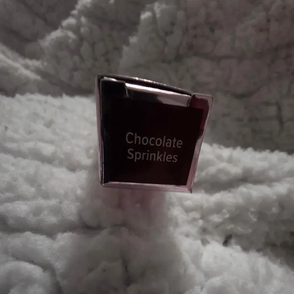 Too Faced Quickie Queen Shadow Stick in Chocolate Sprinkles - NEW